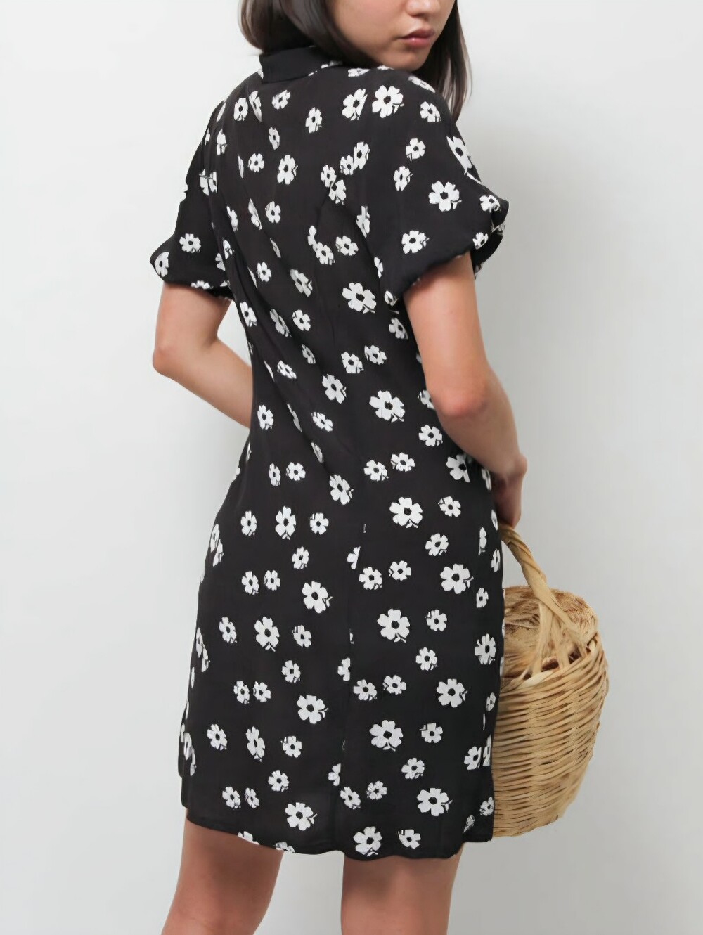 Rolla's Folk Susie Black Floral Button-Front Mini Dress Size M - Picture 3 of 16